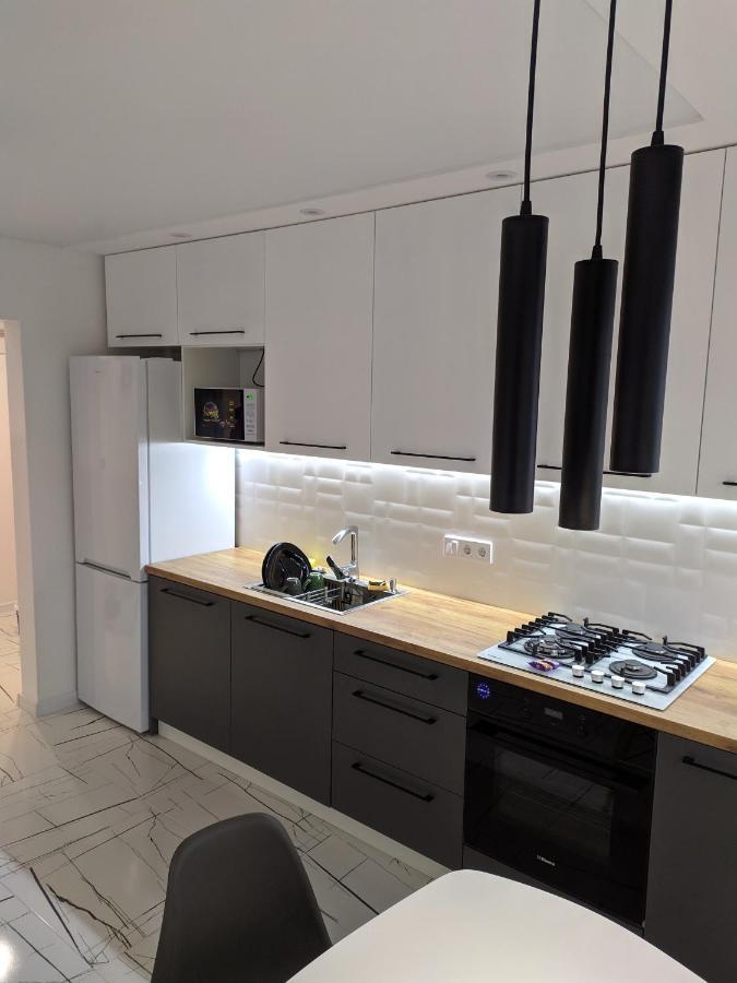 Cozy 75 Apart In Center - 2Х Кімнатна Квартира В Центрі Кропивницького Kropyvnytskyi Exterior photo